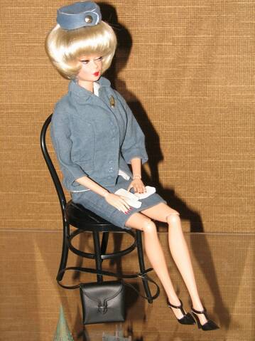 uniformes hôtesses de l'air Barbie vintage - Page 2