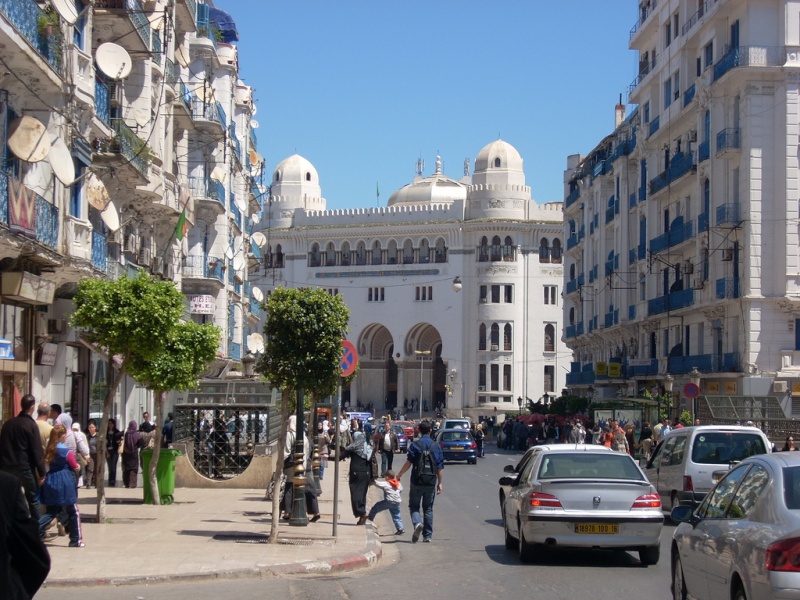     -la grande poste d'alger 33313712