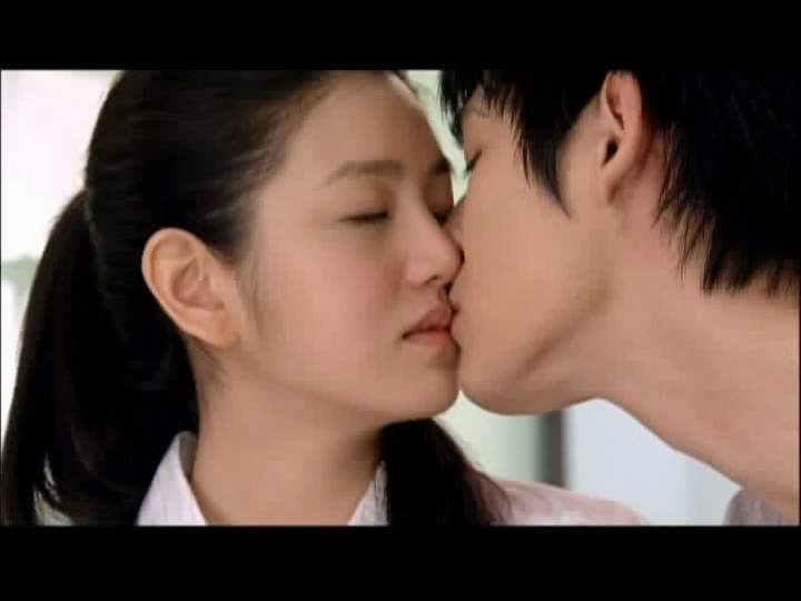 Images de vos couples préférés des dramas/films asiatiques  Vlcsn103
