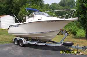 Looking for enclosed trailer Boat10