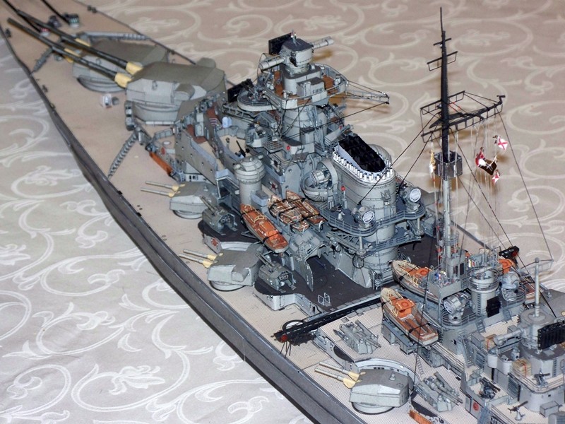 HMV Bismarck 1:250 Wasserlinienmodell - Seite 20 Bismar27
