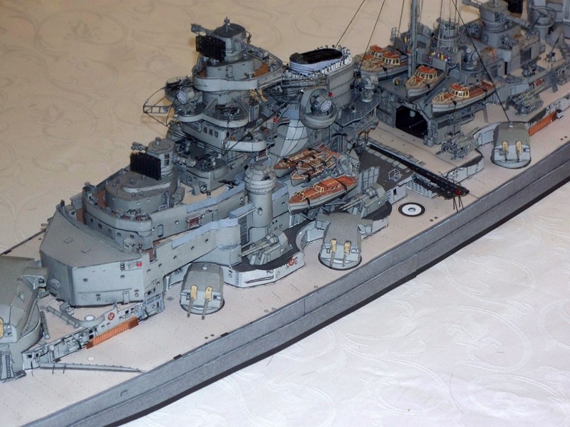 HMV Bismarck 1:250 Wasserlinienmodell - Seite 20 Bismar28