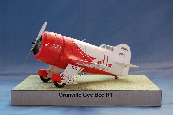 Granville Gee Bee R1 in 1:33 (Rafal Ciesielski) - Seite 2 Geebee10