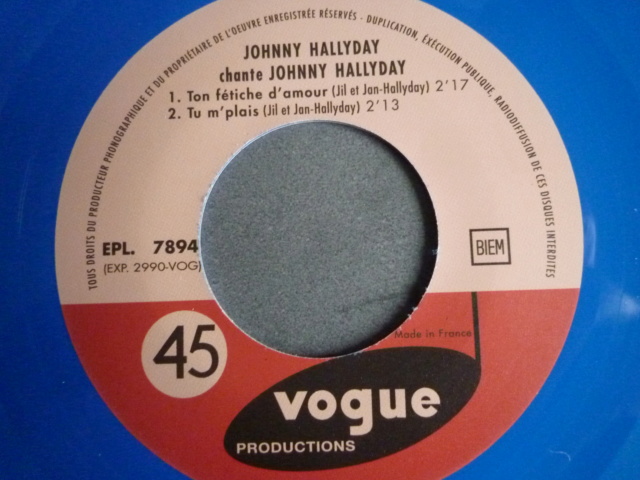 45 tours" Johnny Hallyday chante Johnny Hallyday" édité par culture factory P1610594