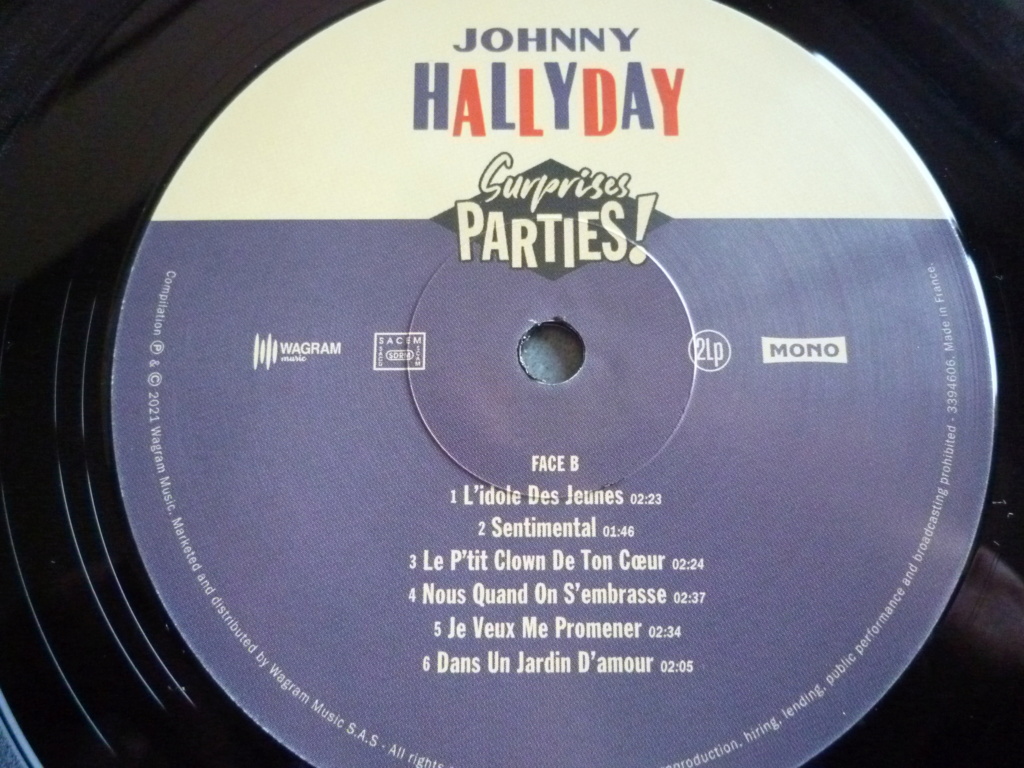 33 tours "Johnny Hallyday-surprises parties" édité par WAGRAM P1620150