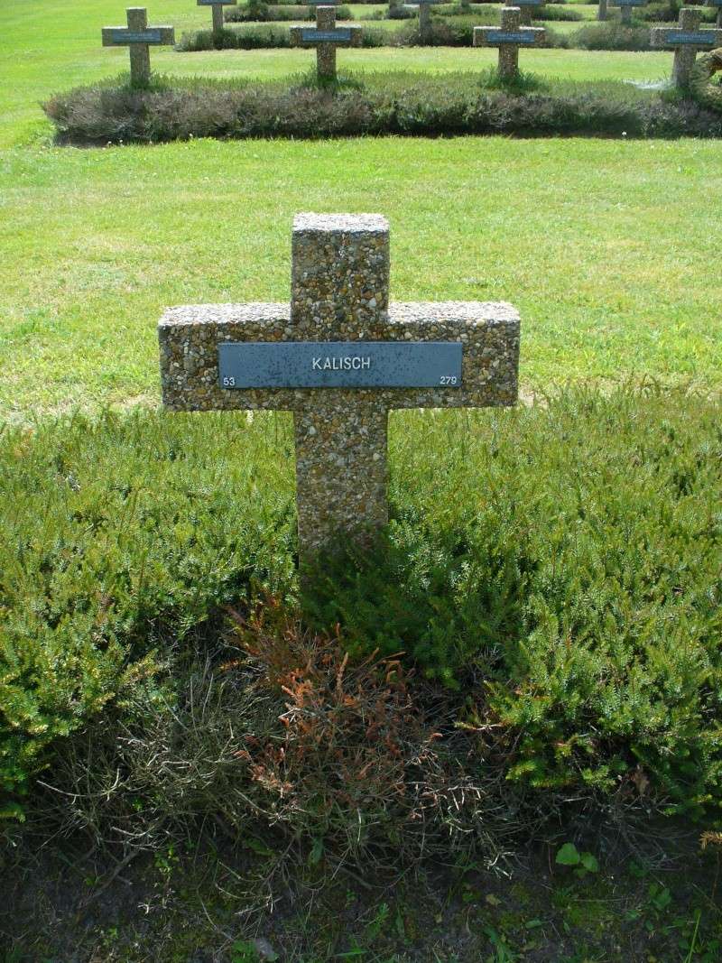 Cimetière Allemand de Lommel P1080621