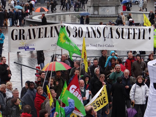 SAMEDI 13 OCTOBRE : Gravelines, 30 ans, ça suffit !  Dsc00341