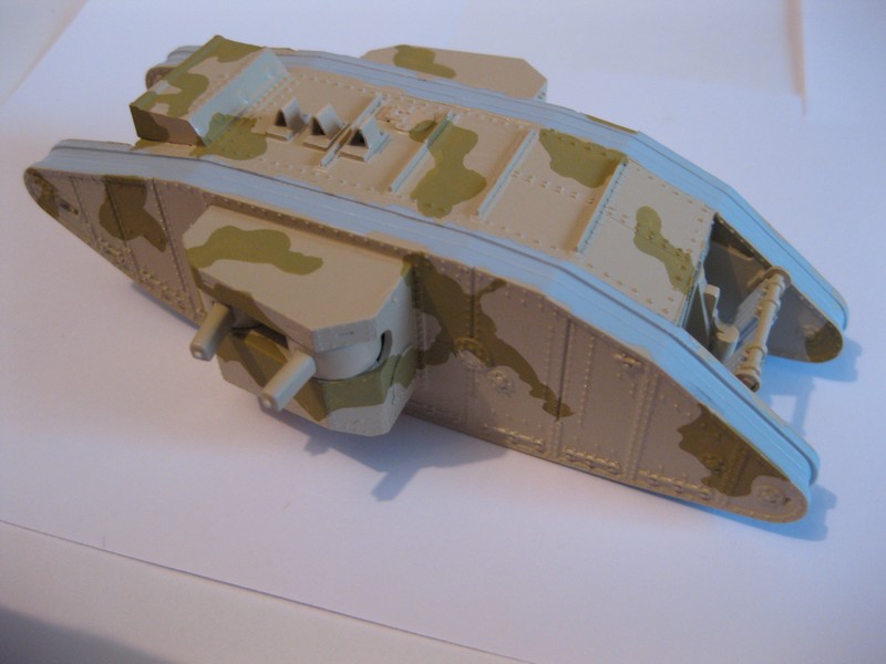 WWI Male Tank et WWI Female Tank [Airfix ; 1/76 ] : Un couple d'enfer - FINI ! - Page 3 Photo160