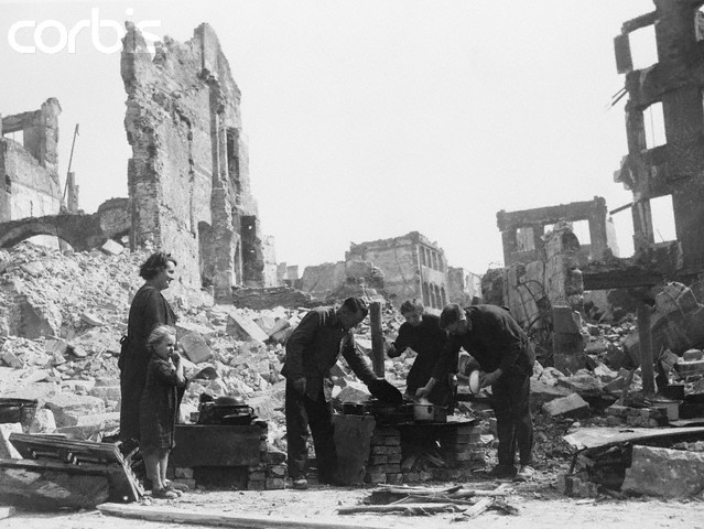 Destruction de Dresde 13-14 février 1945 (2012) A11