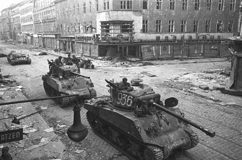 Objectif Vienne 1945 (2012) Berlin29