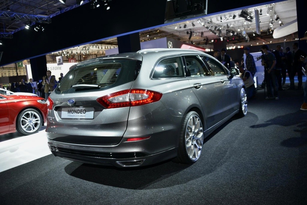 2012 - [Ford] Mondeo/Fusion - Page 10 _dls6313