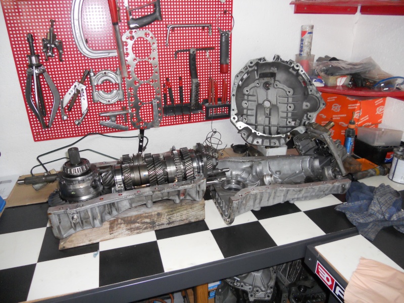 Refection moteur et boite d'une Alpine GTA Le Mans Dscn2612