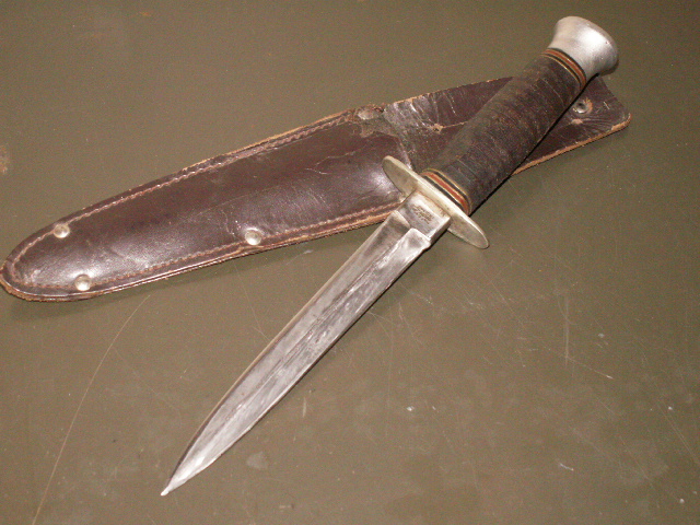 Private Purchase Stiletto Dagger 00910