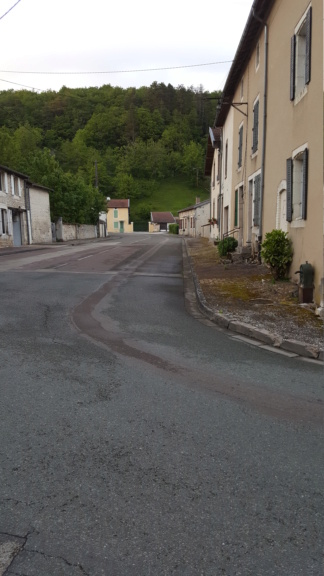Vignory, petit village haut-marnais 14a10