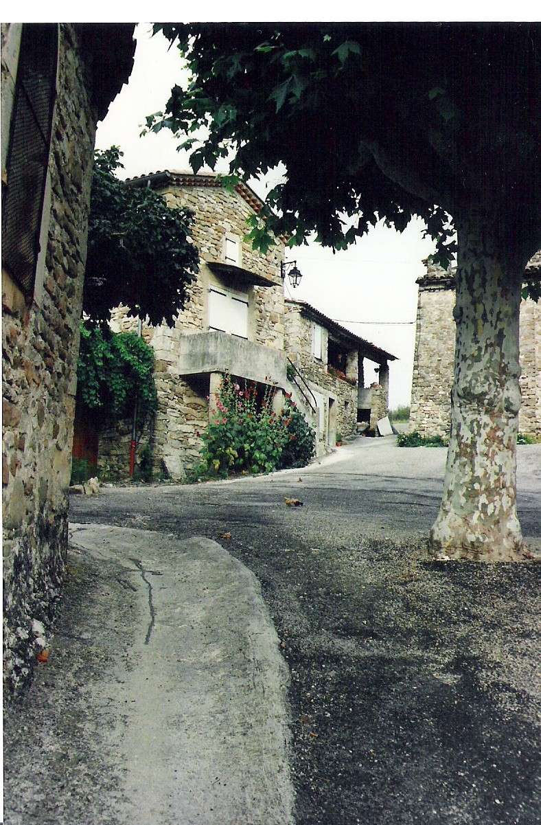 Francillon-sur-roubion, vous connaissez ? Scan0014