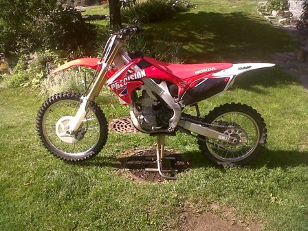 2010 - VEND HONDA 250 CRF 2010 [VENDUE] Moto210