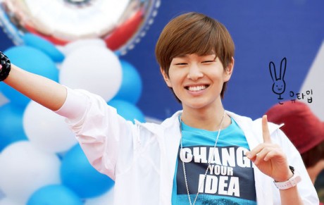 [New] 24.8.2010 SHINee Onew’s ideal type is… 20100813