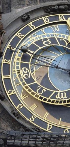 Horloge de Vana'diel Prague11