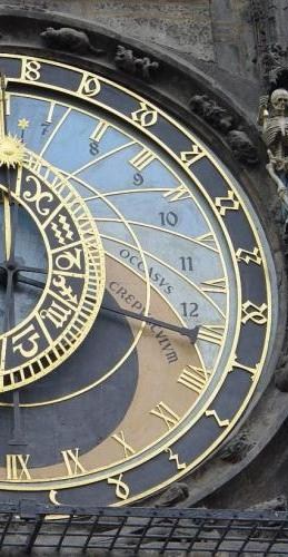 Horloge de Vana'diel Prague13