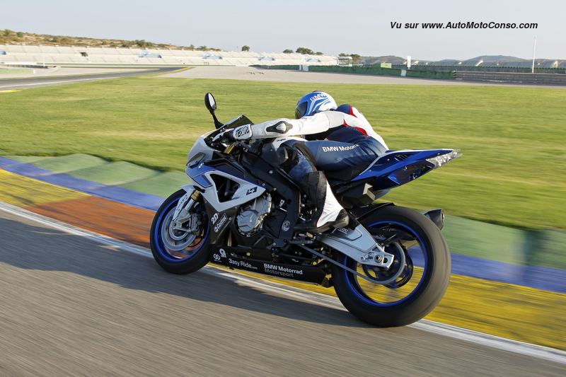 BMW S1000 RR HP4 : 193 ch, 169 kg à sec ! Bmw-hp15