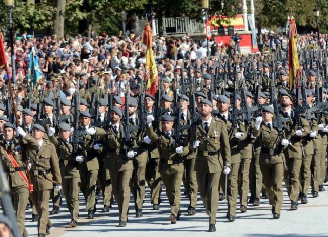 Espagne VS Maroc : Sources de tensions et scénarios de guerre - Page 25 Defens10