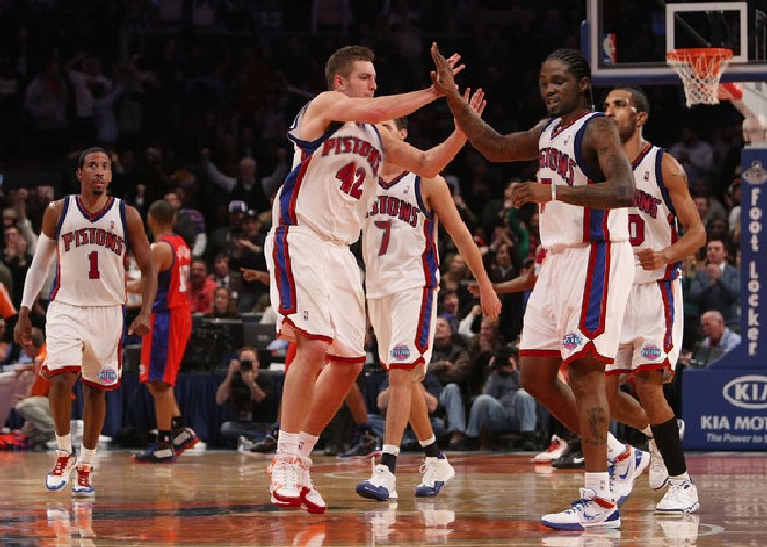 Detroit Pistons : The bad boys sentinelle - Page 9 Team-210