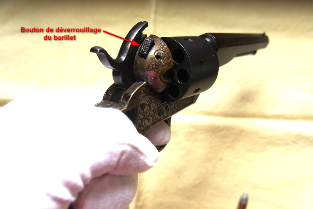 Revolver D. Moore 1860 à barillet basculant et teat-fire _6090011