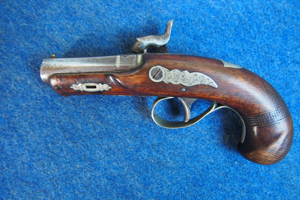 DERRINGER PHILADELPHIA ... le pistolet miniature qui tua un président. Dering20