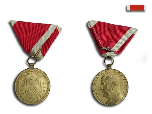 Documents autour de la Médaille Kroatische Tapferkeitsmedaille Ante Pavelic 21871212