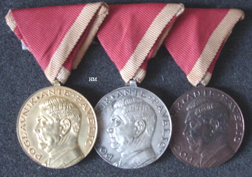 Documents autour de la Médaille Kroatische Tapferkeitsmedaille Ante Pavelic Cr-pav11