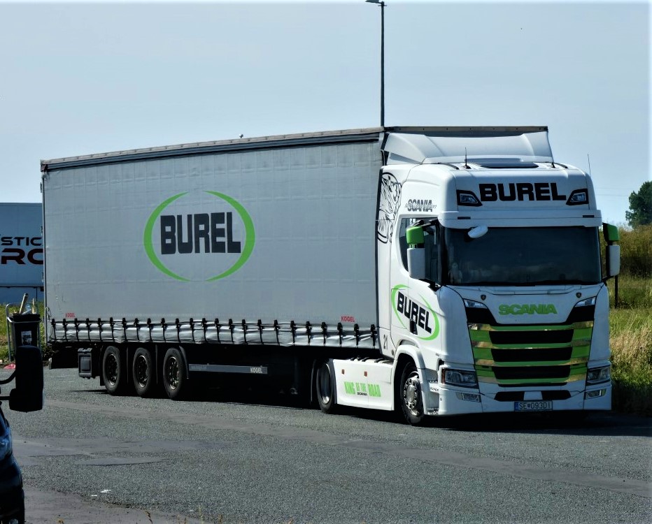 Burel - Cary P1000562