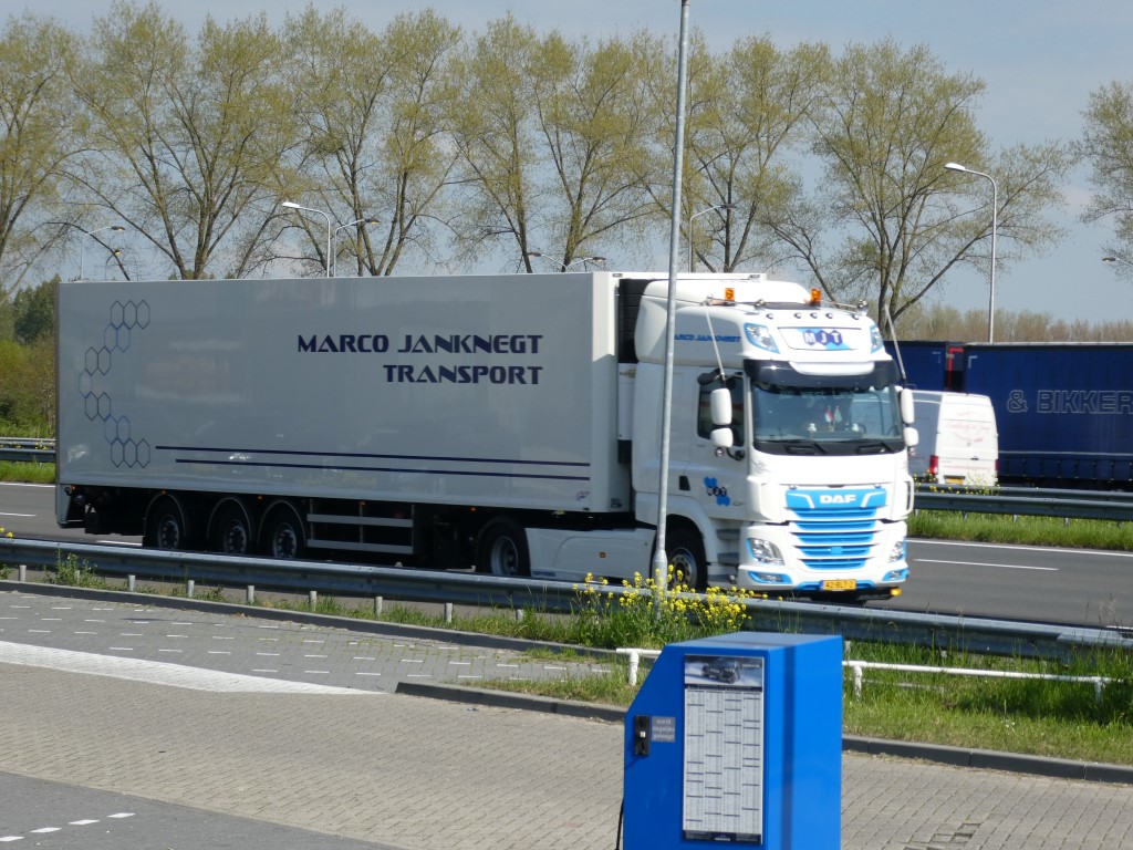 Marco Janknegt Transport B.V. - Honselersdijk P1010350