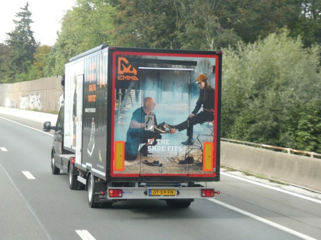 La publicité sur les camions  - Page 5 P1030610