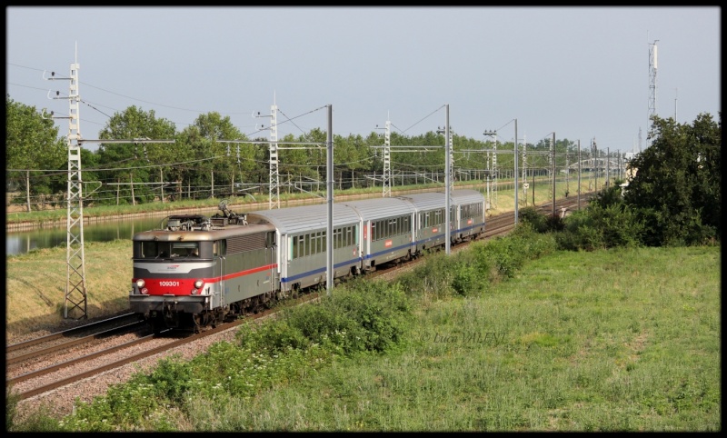 Photos et vidéos de la ligne Bordeaux - Toulouse - Narbonne - Sète (Fil 2) - Page 22 Img_0313