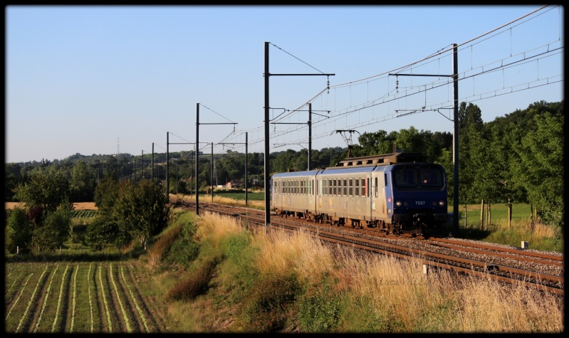 Photos et vidéos de la ligne Bordeaux - Toulouse - Narbonne - Sète (Fil 2) - Page 17 Img_8720