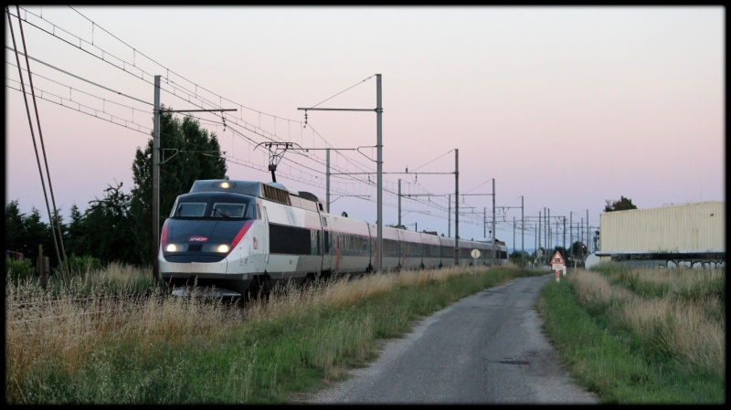 Photos et vidéos de la ligne Bordeaux - Toulouse - Narbonne - Sète (Fil 2) - Page 17 Img_8810