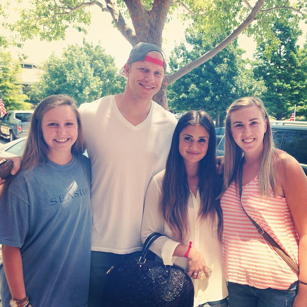 Sean & Catherine Lowe - Pictures - No Discussion - Page 4 Cdd31f10