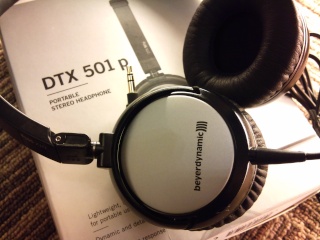 Beyerdynamic DTX-501 Headphone (New) Dsc_0026