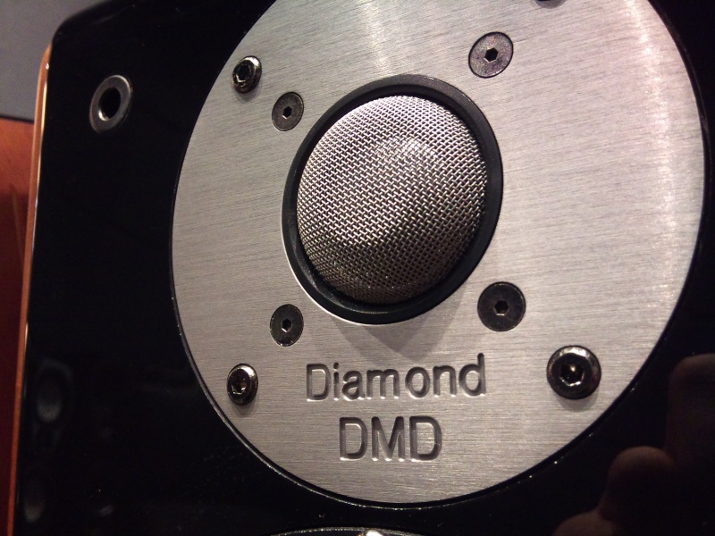 Usher DMD-718 Speaker (SOLD) Dsc_9923