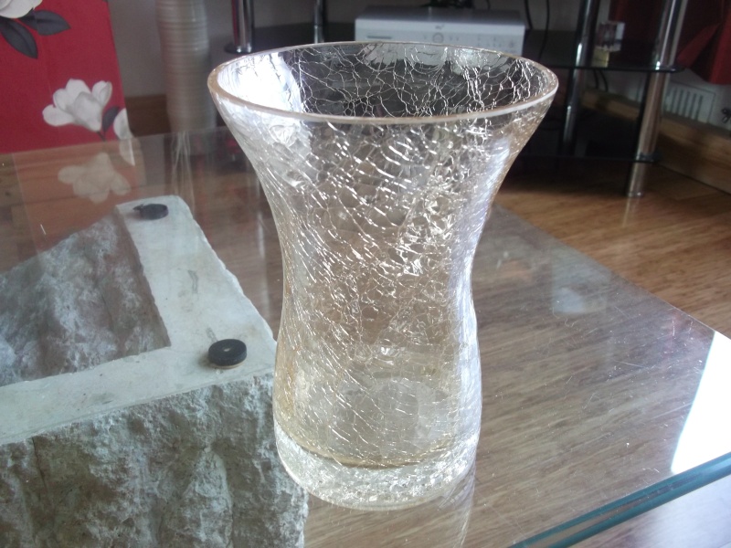 id this strange glass ? 00526