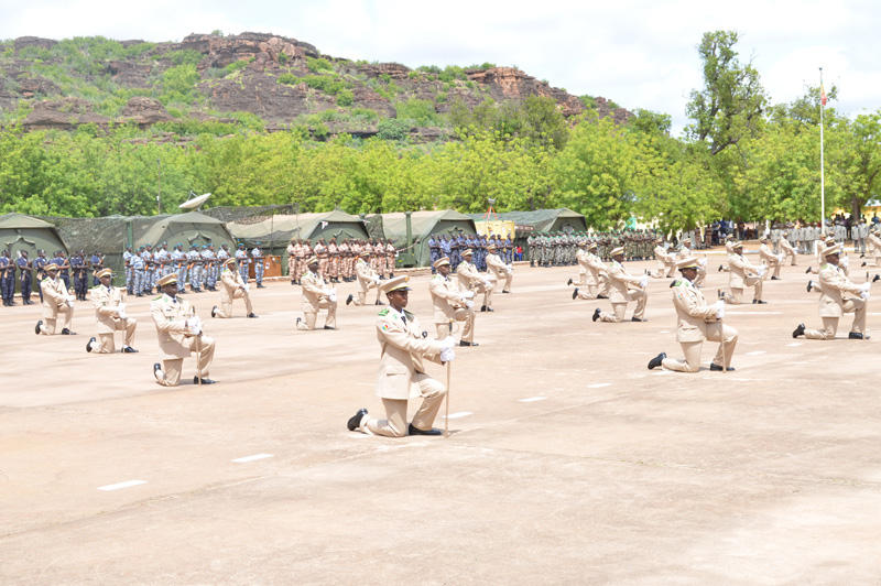 Intervention militaire au Mali - Opération Serval - Page 28 174