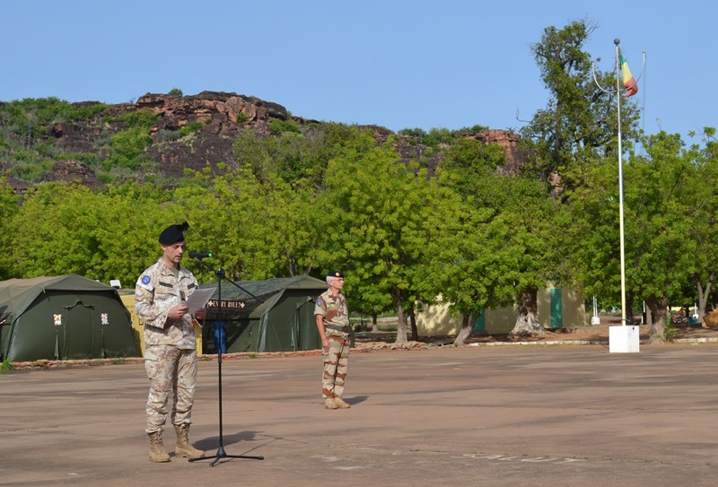 Intervention militaire au Mali - Opération Serval - Page 28 2b16