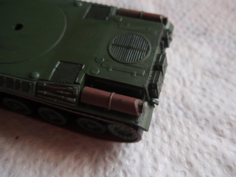 AMX30 B - Heller - 1/72 (Suite et Fin ) - Page 7 P1013643