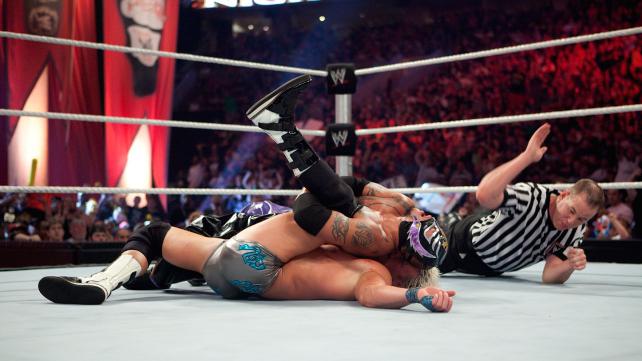 حصرياً  أقوى تغطية لتفاصيل العرض المنتظر WWE Night Of Champions 2012  31_all10