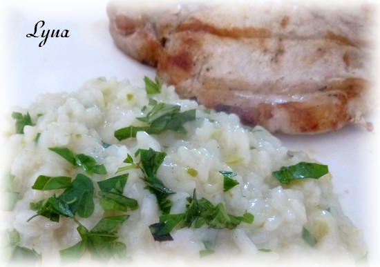 Risotto à la fleur d'ail et fines herbes Risott10