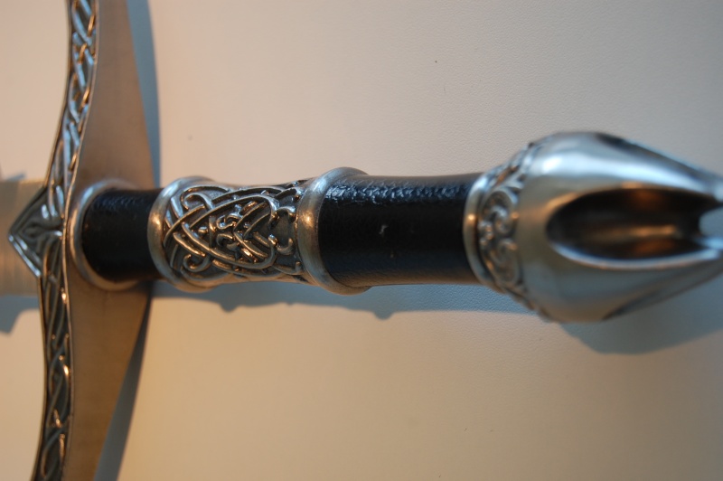 A vendre épée Seigneur Nazgul SEIGNEUR DES ANNEAUX Dsc_3813