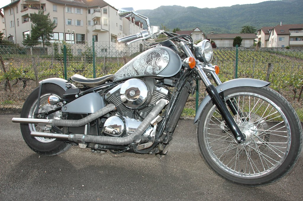 800 VN - Bobber vu sur le net - Page 15 14230511