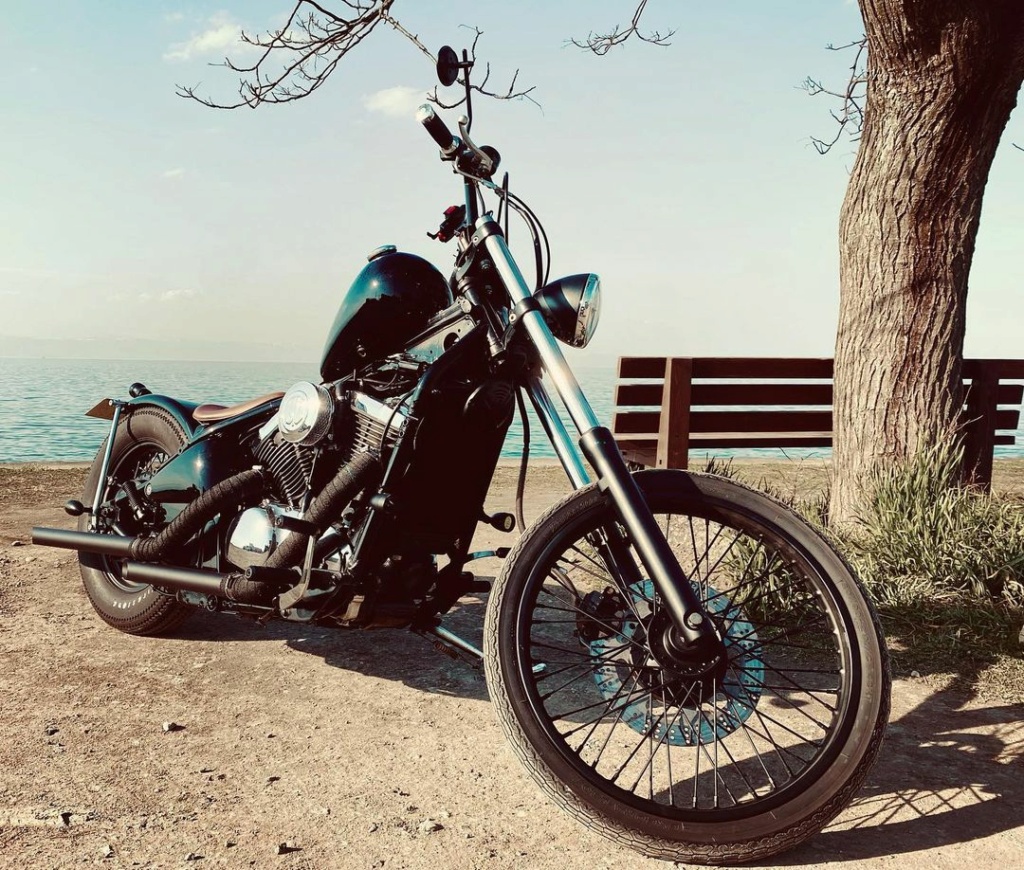 800 VN - Bobber vu sur le net - Page 10 15236110