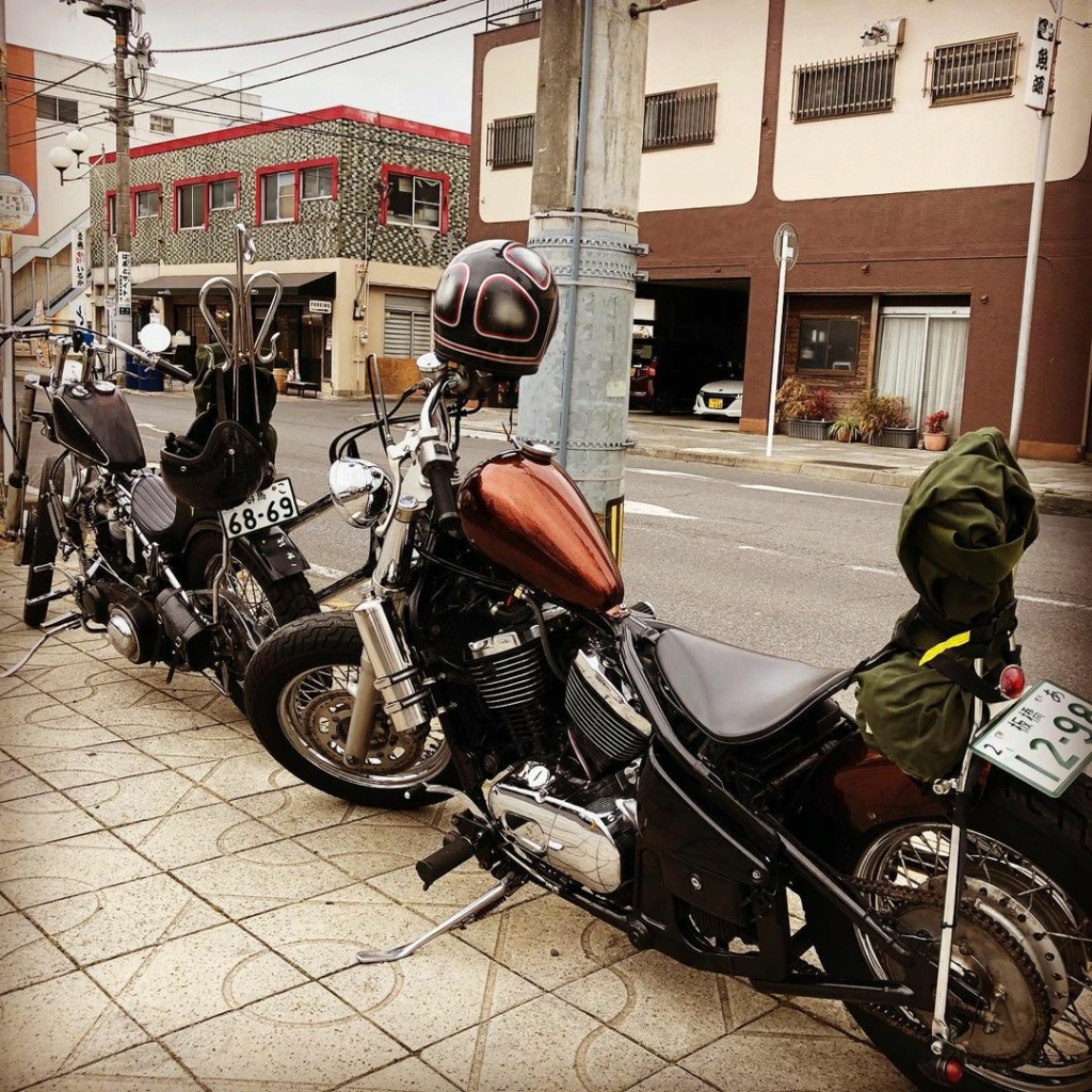 800 VN - Bobber vu sur le net - Page 16 17249610