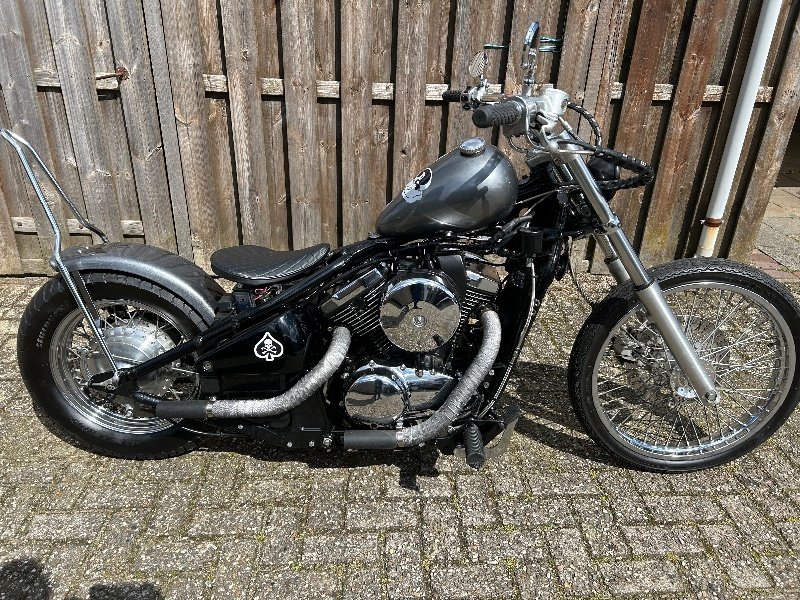 800 VN - Bobber vu sur le net - Page 19 1c17